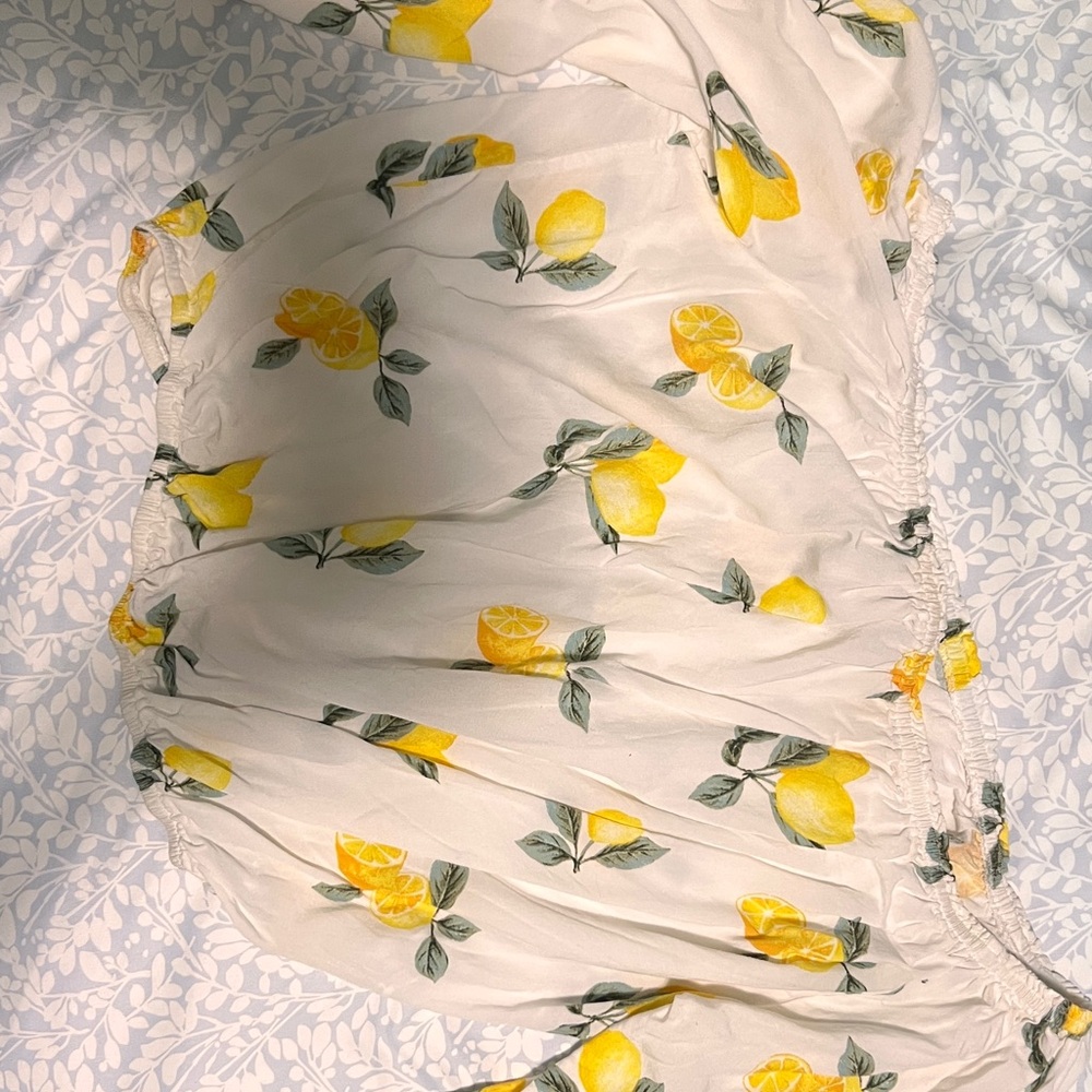 Forever 21 Yellow and White Floral Skirt